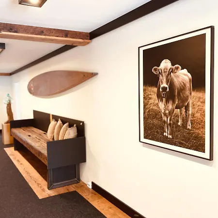 Loewe Apartment *